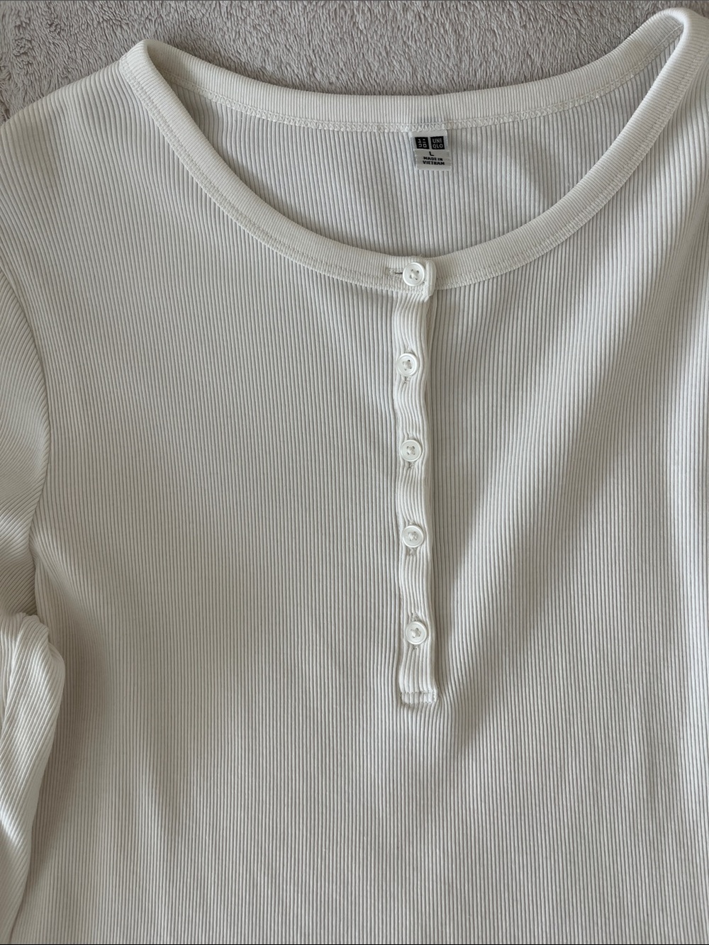 Uniqlo Cotton Long Sleeve Henley